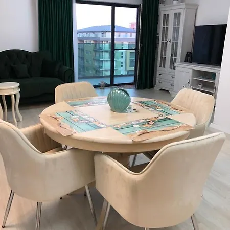Green Mamaia Nord Apartament