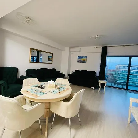 Green Mamaia Nord Apartament